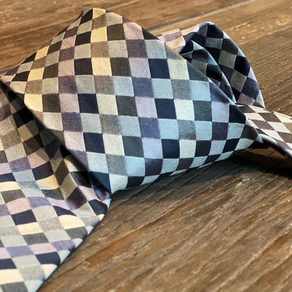Paul Smith Tie - Picture 2 of 5